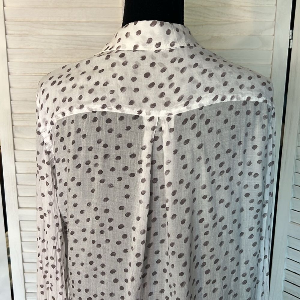 Anthropologie Cloth & Stone Semi Sheer Polka Dot Blouse Top Large - Picture 8 of 11